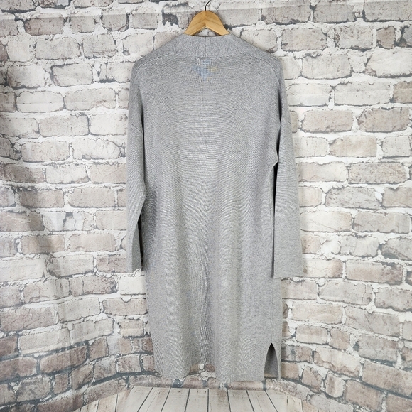 Charlie Paige Long Open Cardigan Pouch Pocket Light Gray No Size Measures Medium - Picture 9 of 13